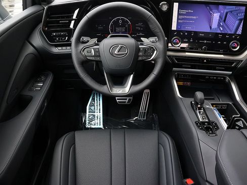 New 2026 Lexus TX 350 AWD image 17