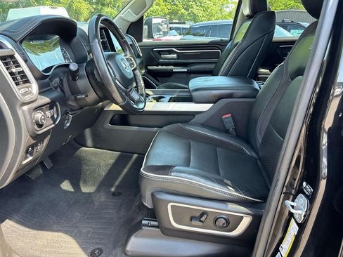 Used 2022 RAM 1500 Laramie AWD/4WD image 10