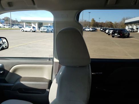 Used 2017 Chevrolet Silverado 1500 LT w/ All Star Edition image 12