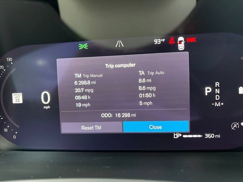 Certified 2023 Volvo XC90 B6 Core w/ Protection Package Premier AWD/4WD image 25