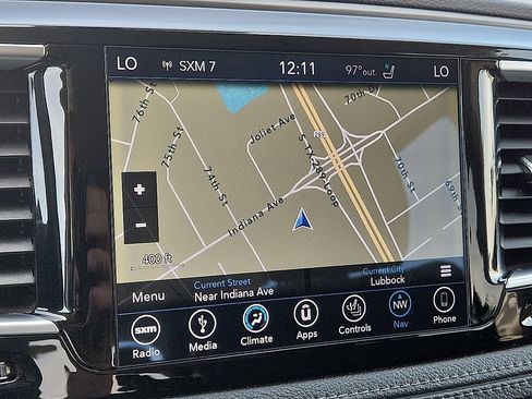 Used 2019 Chrysler Pacifica Limited w/ Advanced Safetytec Group FWD image 9