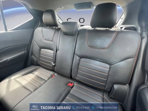 Used 2018 Nissan Kicks SR w/ Premium Package FWD image 16