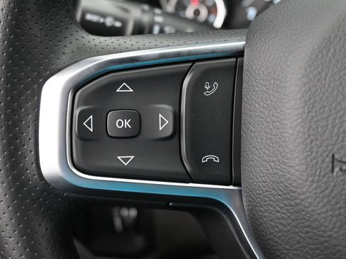 Used 2025 RAM 1500 Tradesman AWD/4WD image 13