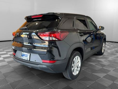 New 2026 Chevrolet TrailBlazer LS w/ LS Convenience Package FWD image 6