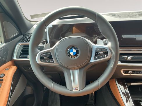 New 2026 BMW X5 xDrive40i w/ M Sport Package image 12