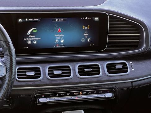 Used 2022 Mercedes-Benz GLS 450 4MATIC image 17