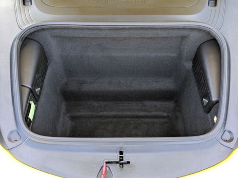 Used 2016 Porsche Cayman image 23