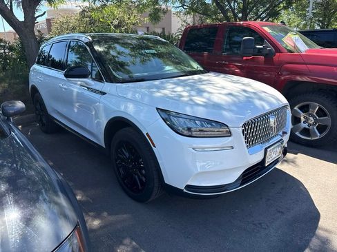 Used 2022 Lincoln Corsair AWD w/ Premium Package image 10