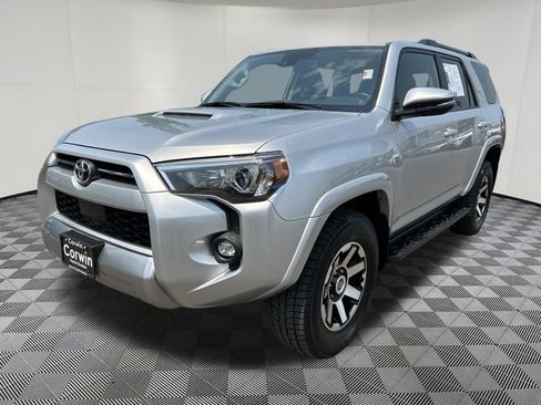 Used 2023 Toyota 4Runner TRD Off-Road Premium AWD/4WD image 3