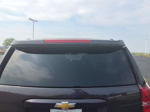 Used 2015 Chevrolet Suburban LTZ AWD/4WD image 6