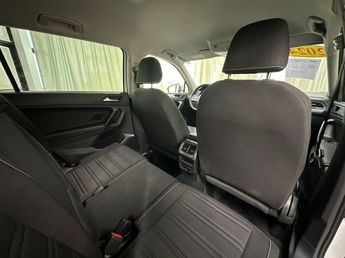 Used 2024 Volkswagen Tiguan S image 19