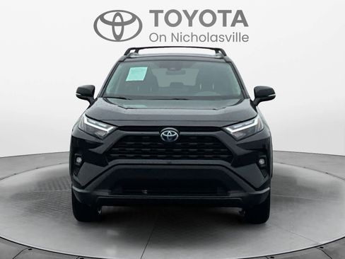 Used 2024 Toyota RAV4 XLE Premium image 9