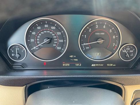 Used 2017 BMW 330e RWD image 21