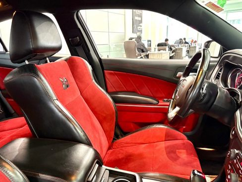 Used 2020 Dodge Charger Scat Pack image 18