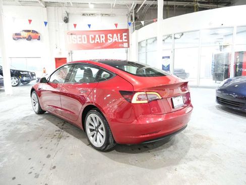 Used 2023 Tesla Model 3 Standard Range image 8