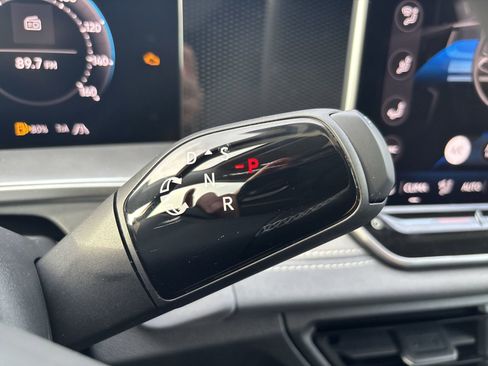 New 2026 Volkswagen Tiguan SE AWD/4WD image 20