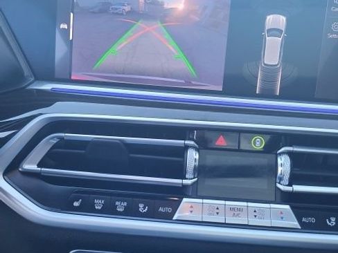 Used 2019 BMW X5 xDrive40i w/ Convenience Package image 4