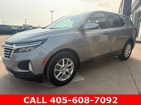 Used 2023 Chevrolet Equinox LT FWD image 7
