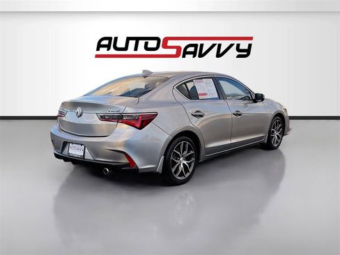 Used 2020 Acura ILX w/ Technology Package image 7