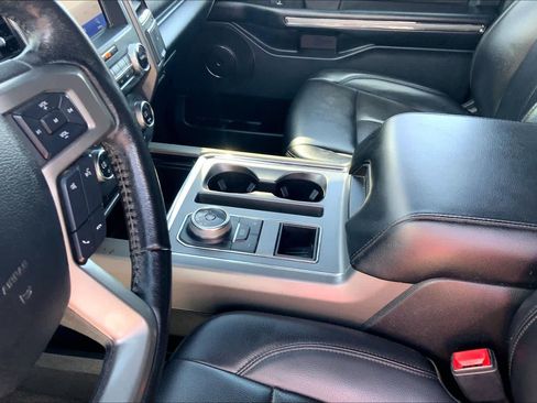 Used 2021 Ford Expedition XLT RWD image 17