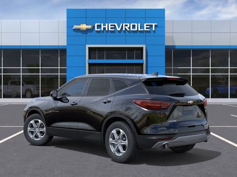 New 2026 Chevrolet Blazer LT image 3