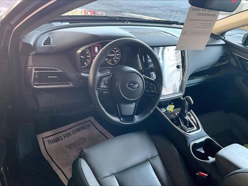 Certified 2025 Subaru Outback Onyx Edition XT image 10