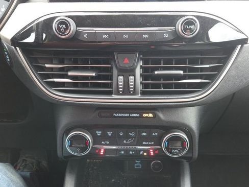 Used 2021 Ford Escape SE w/ Convenience Package image 35