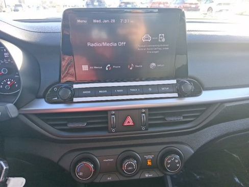 Used 2023 Kia Forte LXS image 22