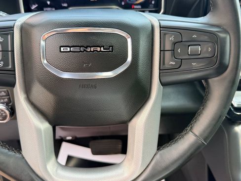 Used 2024 GMC Sierra 2500 Denali w/ Denali Reserve Package AWD/4WD image 29