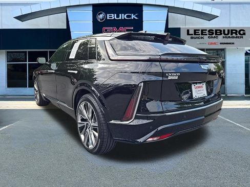 Used 2026 Cadillac Lyriq Signature Luxury w/ Nappa Leather Package AWD/4WD image 5