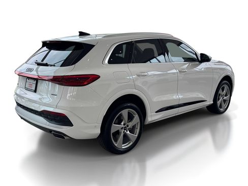 New 2025 Audi Q5 Premium Plus image 9