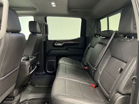 Used 2024 GMC Sierra 1500 Elevation w/ Elevation Premium Package image 43