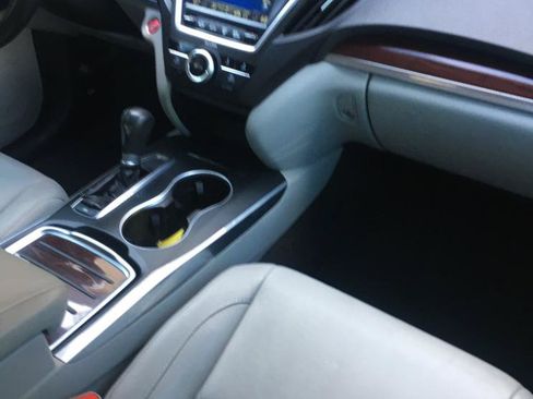 Used 2014 Acura MDX FWD image 17