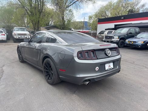 Used 2014 Ford Mustang Coupe image 9