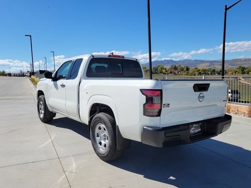 New 2026 Nissan Frontier S image 3