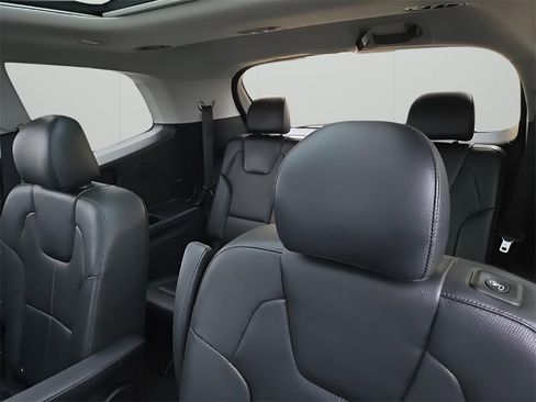 Used 2022 Kia Telluride SX image 13