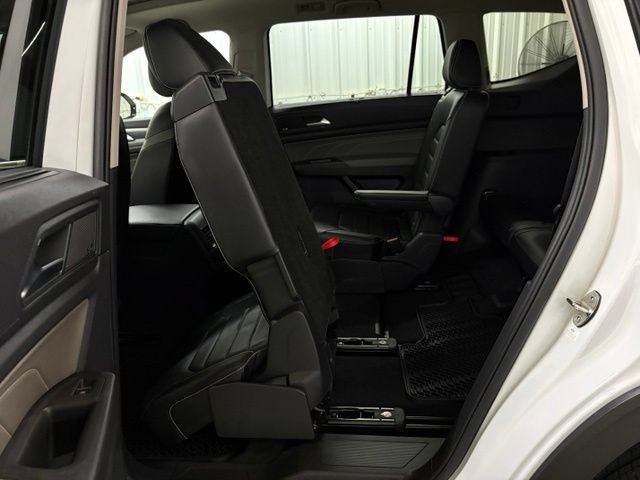 Used 2022 Volkswagen Atlas SEL Premium AWD/4WD image 28