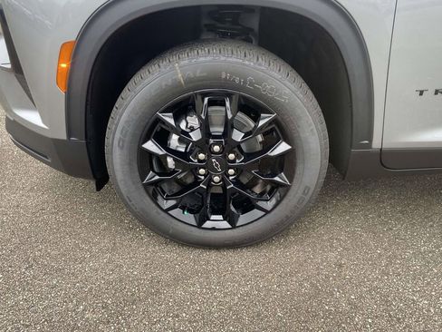 New 2026 Chevrolet Traverse LT w/ Midnight/Sport Edition image 7