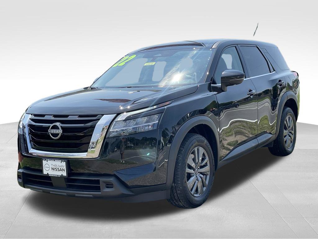 Certified 2022 Nissan Pathfinder S AWD/4WD image 2