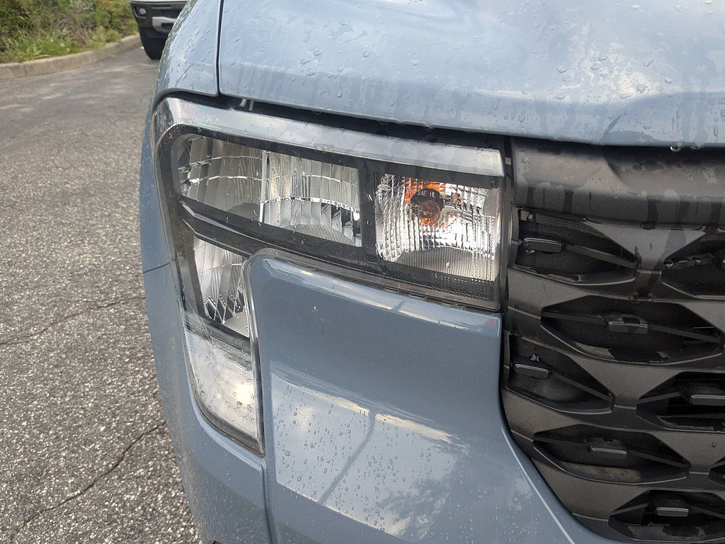 Used 2025 Ford Maverick XLT FWD image 10