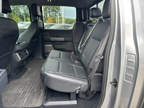 Used 2023 Ford F250 Lariat w/ Sport Appearance Package AWD/4WD image 18