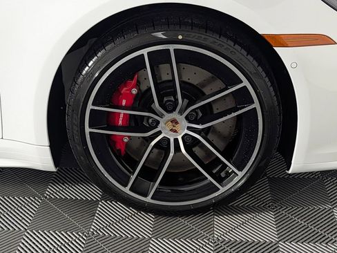 New 2026 Porsche 911 Carrera 4S image 13