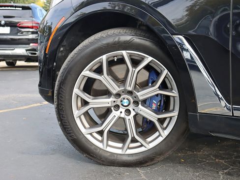 Used 2019 BMW X7 xDrive50i w/ Dynamic Handling Package image 13