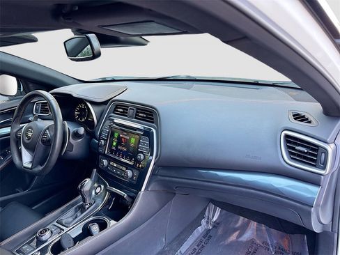 Used 2021 Nissan Maxima SR w/ Sport Mat Group image 29