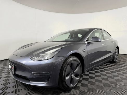 Used 2018 Tesla Model 3 Long Range RWD image 2