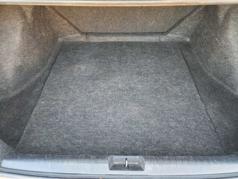 Used 2010 Honda Civic LX image 31