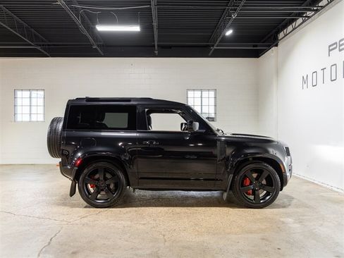 Used 2021 Land Rover Defender 90 X AWD/4WD image 9