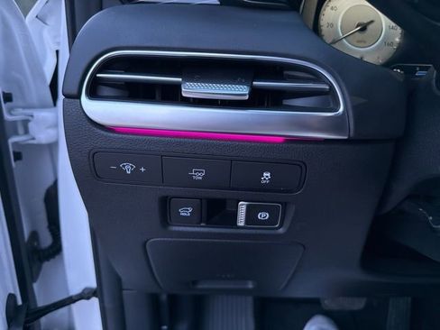 Used 2024 Hyundai Palisade Calligraphy image 20