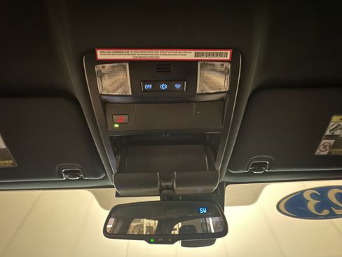 Used 2023 Toyota Tacoma TRD Sport image 46