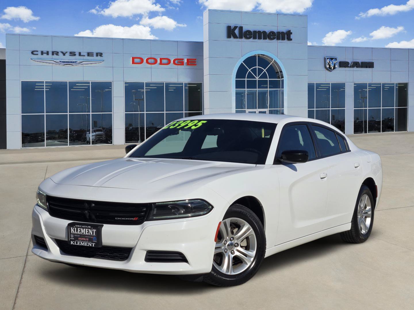 Used 2023 Dodge Charger SXT RWD image 1